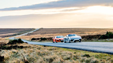 Honda NSX v Porsche 718 Spyder