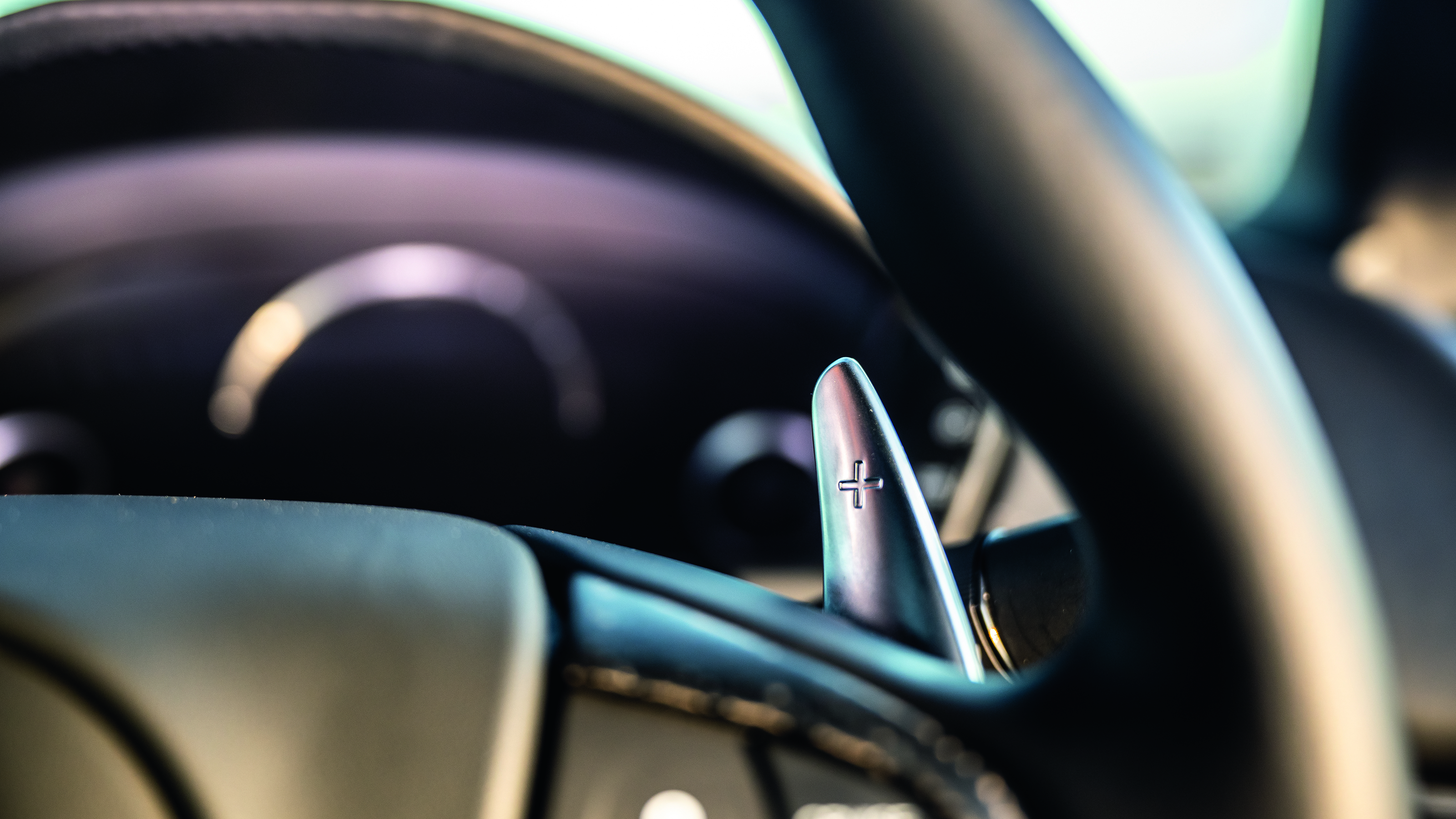 Honda NSX v Porsche 718 Spyder 