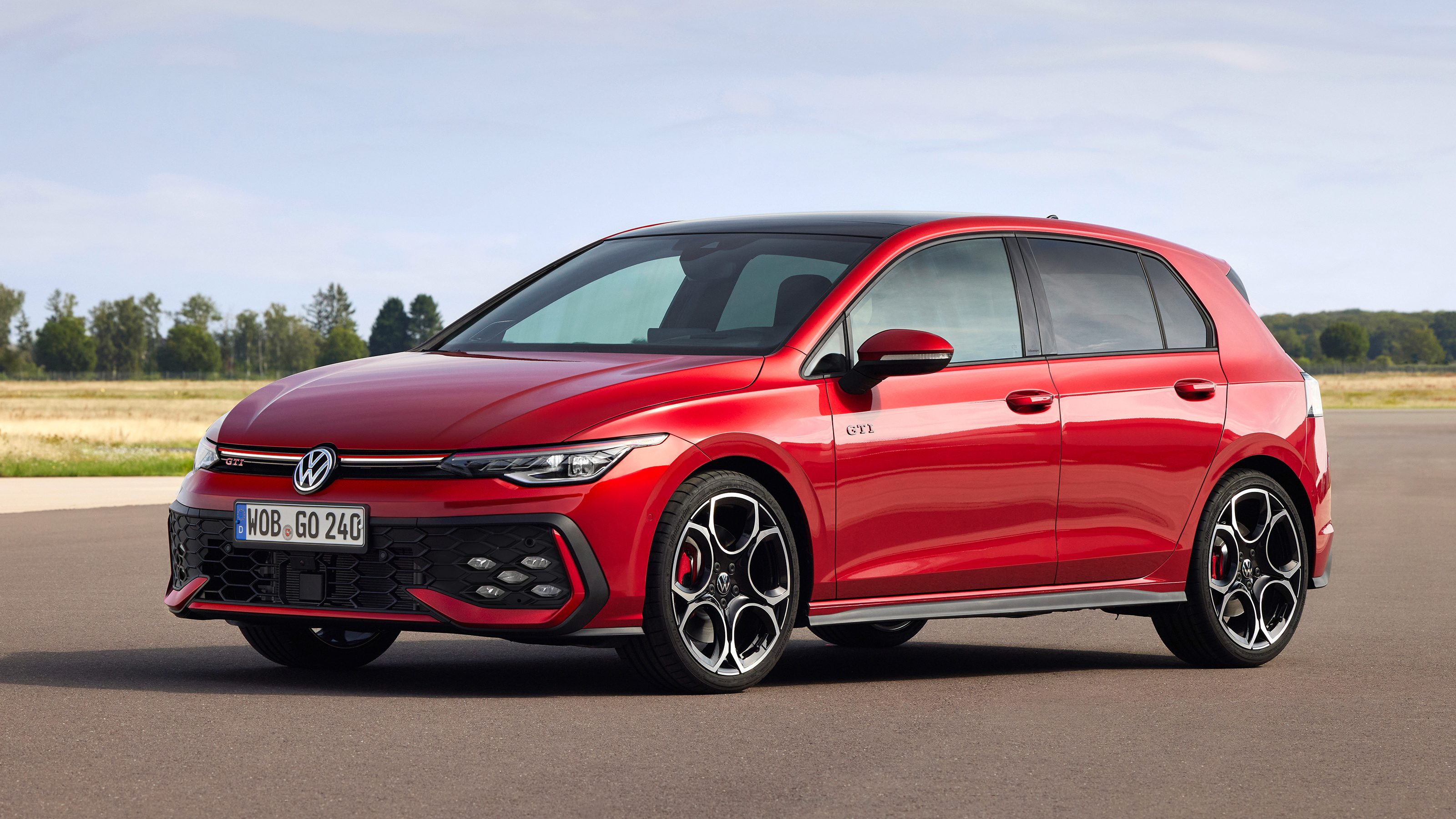 Volkswagen Golf GTI Mk8.5 – front