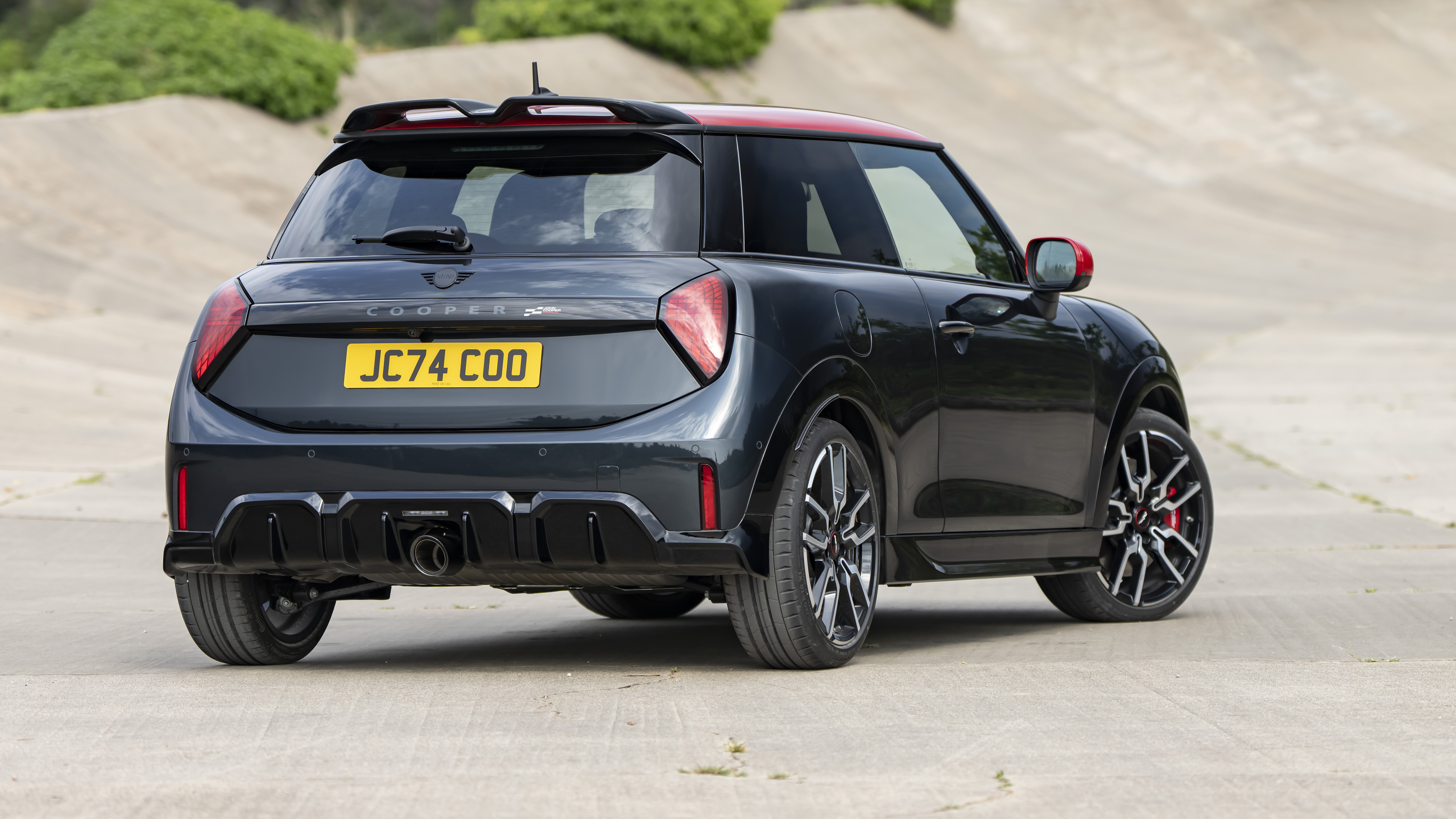 2025 Mini JCW