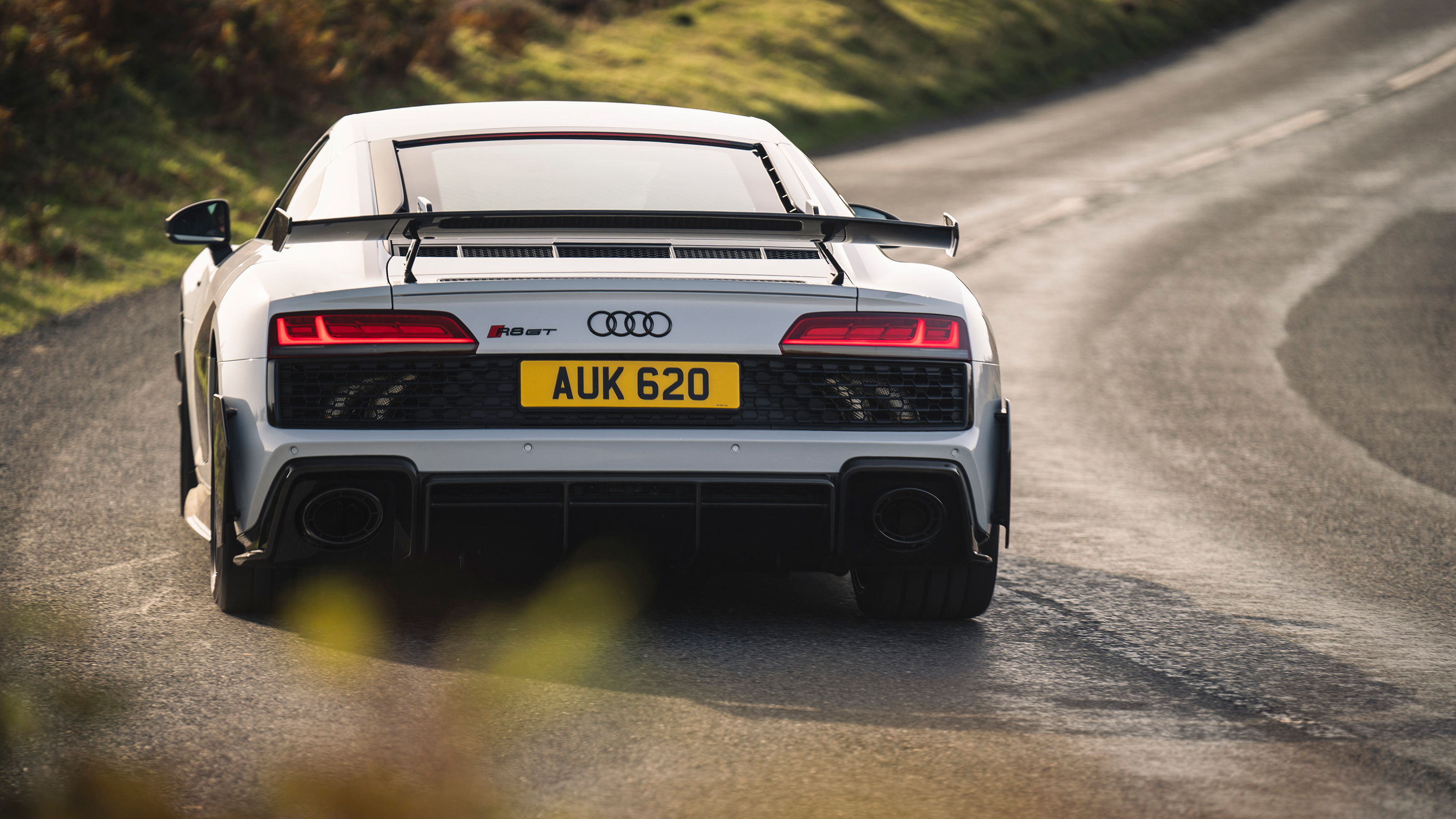 Audi R8 V10 GT RWD – rear