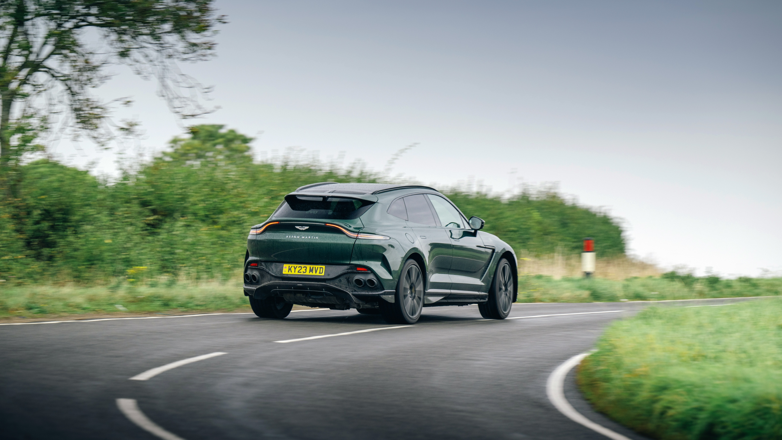 evo Fast Fleet Aston Martin DBX707 rear
