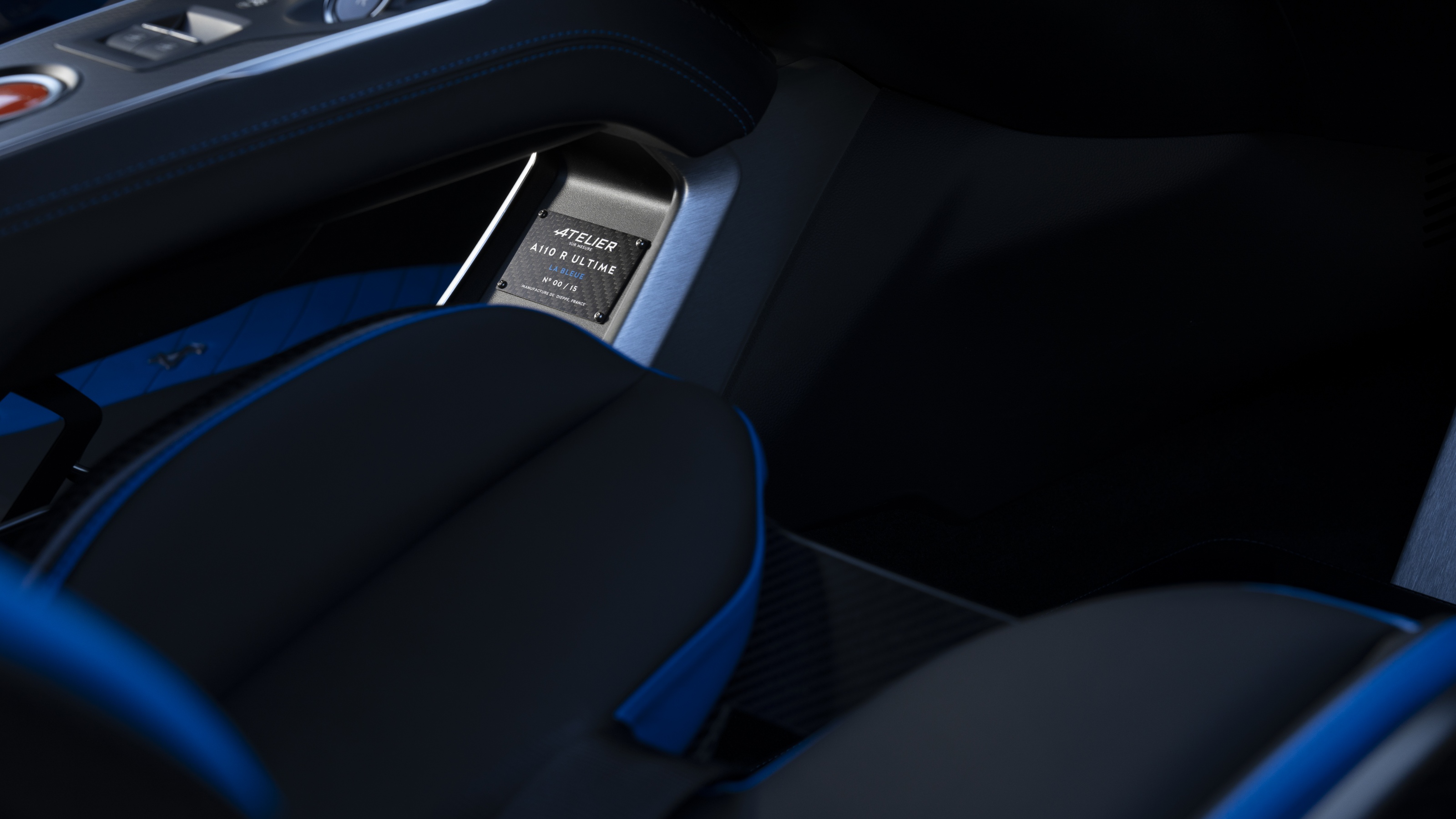 Alpine A110 R Ultime interior