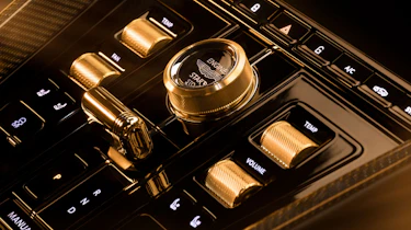 Aston Martin DB12 Goldfinger Edition interior