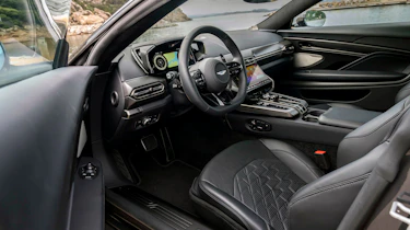 Aston Martin Vanquish – interior