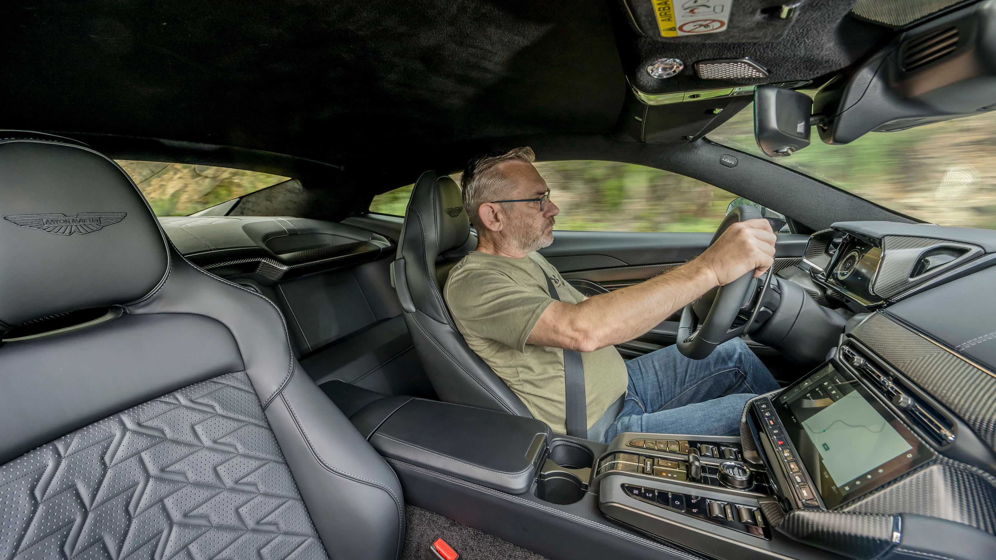 Aston Martin Vanquish – interior