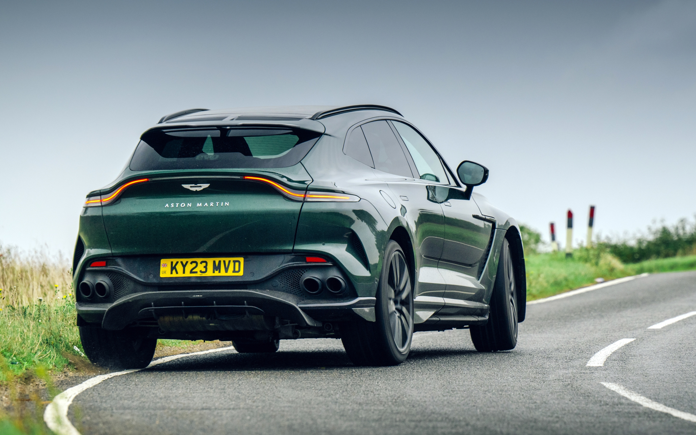 evo Fast Fleet Aston Martin DBX707 rear
