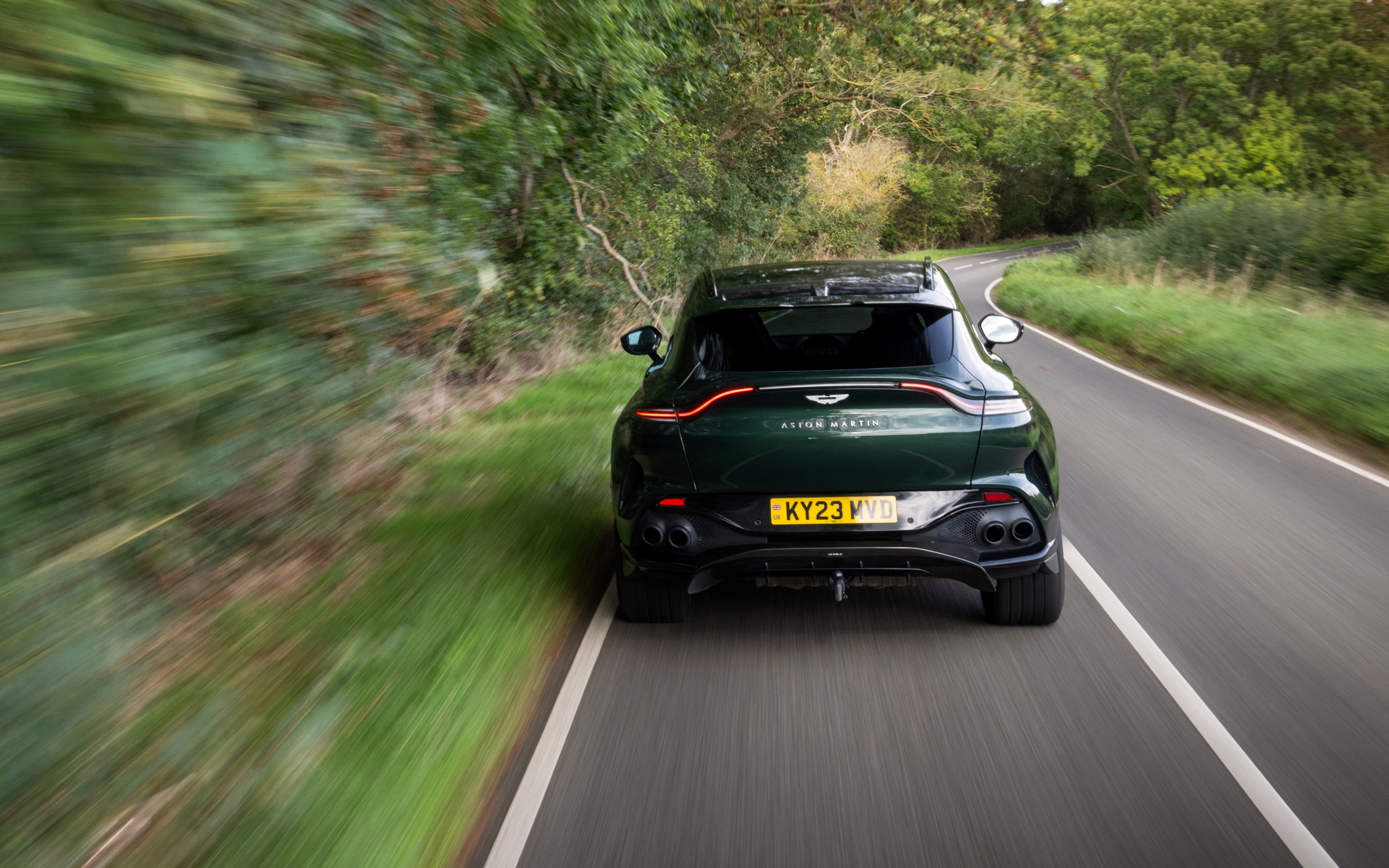 evo Fast Fleet Aston Martin DBX707 rear