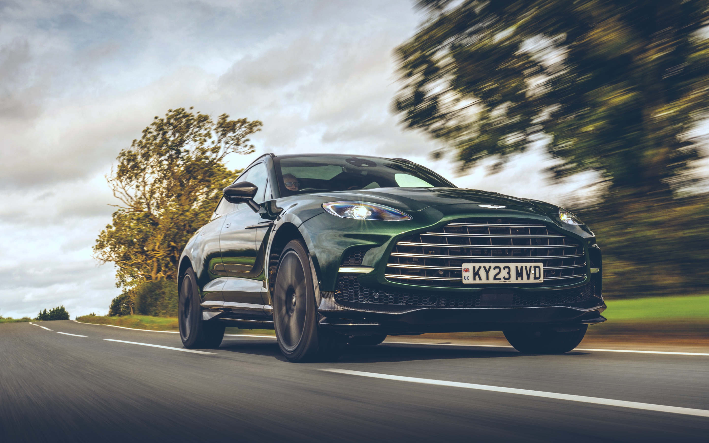 evo Fast Fleet Aston Martin DBX707 front