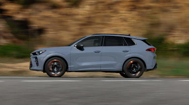Cupra Terramar side