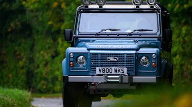 Classic Defender V8 front