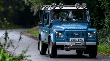 Classic Defender V8 front