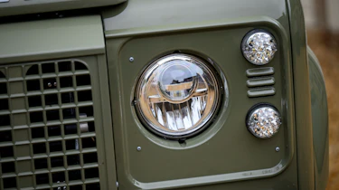 Classic Defender V8 details