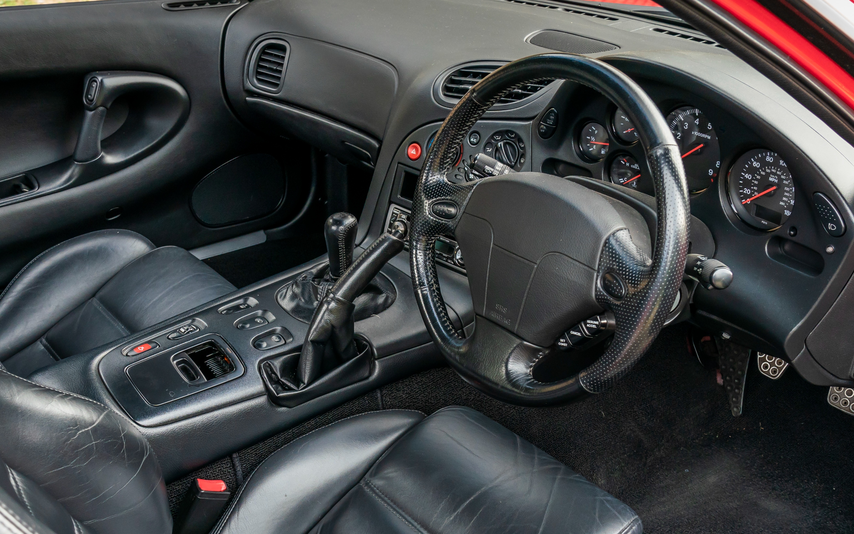 Mazda RX-7 FD interior