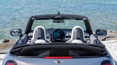 Mini Convertible interior