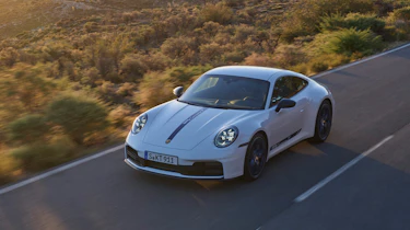 Porsche 911 992.2 Carrera T – front