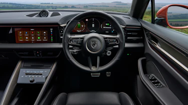 Porsche Macan Electric – interior