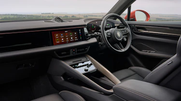 Porsche Macan Electric – interior