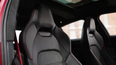 Porsche Panamera GTS – seats