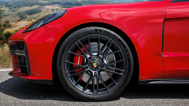 Porsche Panamera GTS – wheel