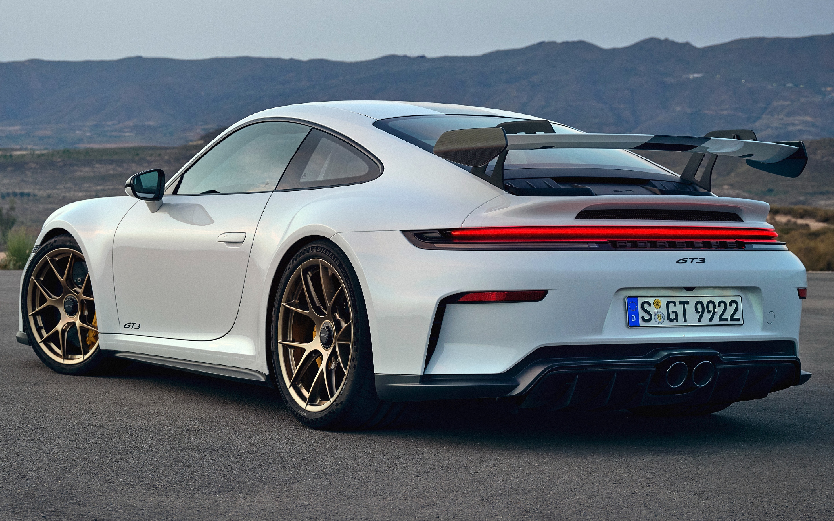 2025 Porsche 911 GT3 rear