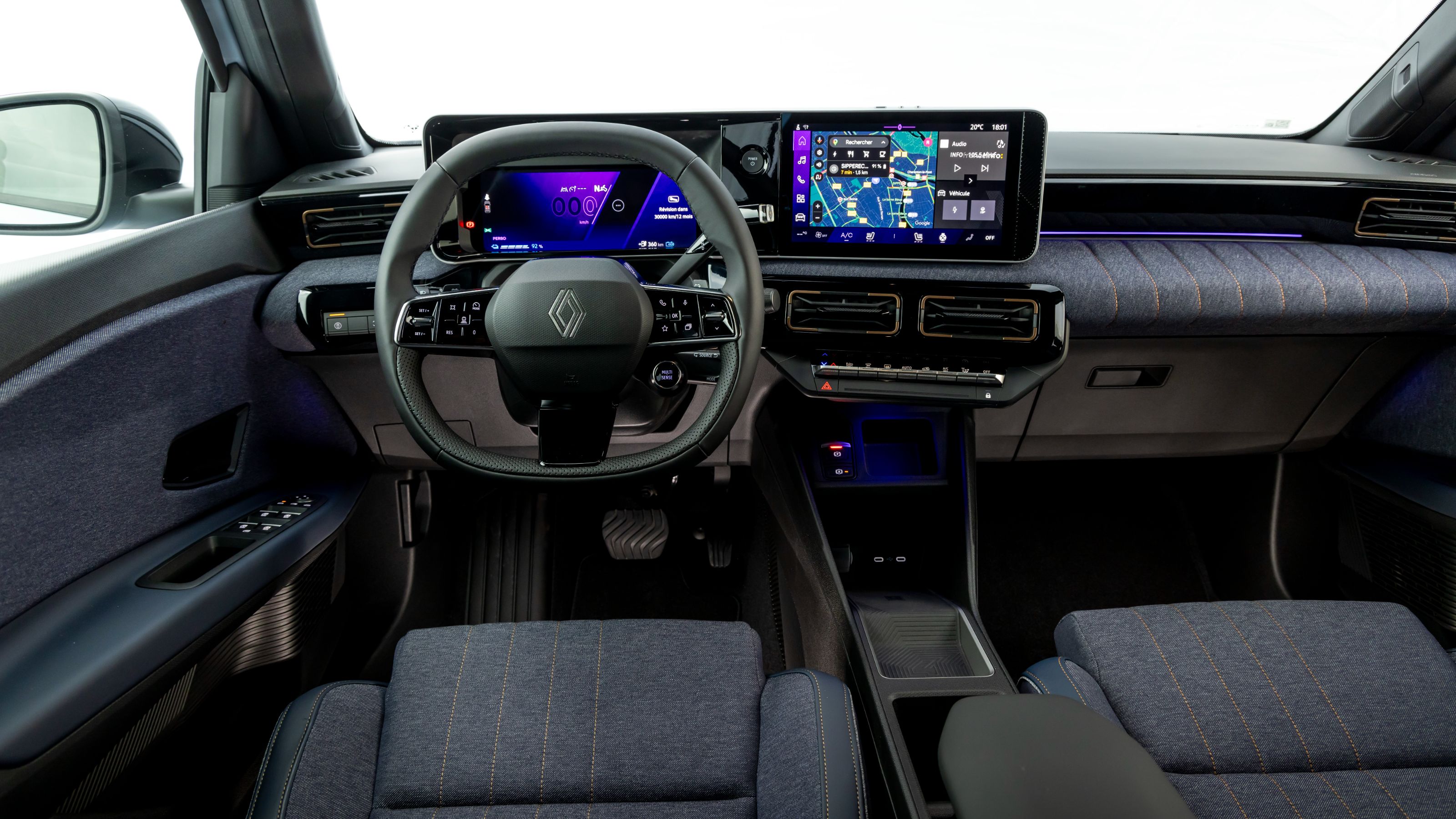 Renault 4 interior