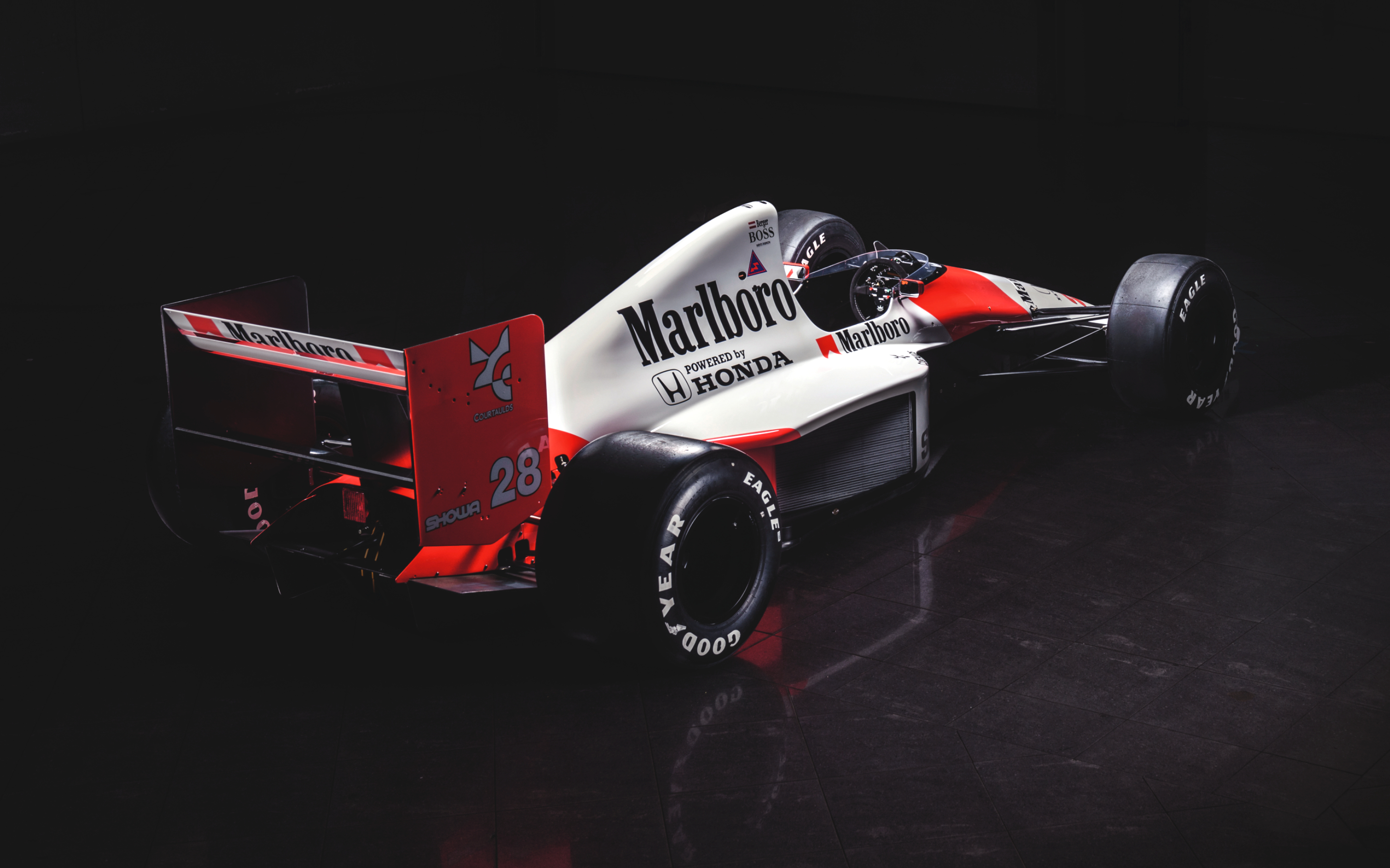 McLaren MP4/5B rear