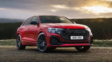 Audi Q8 – front