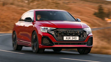 Audi Q8 – front