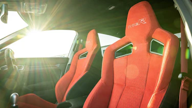 Honda Civic Type R – seats