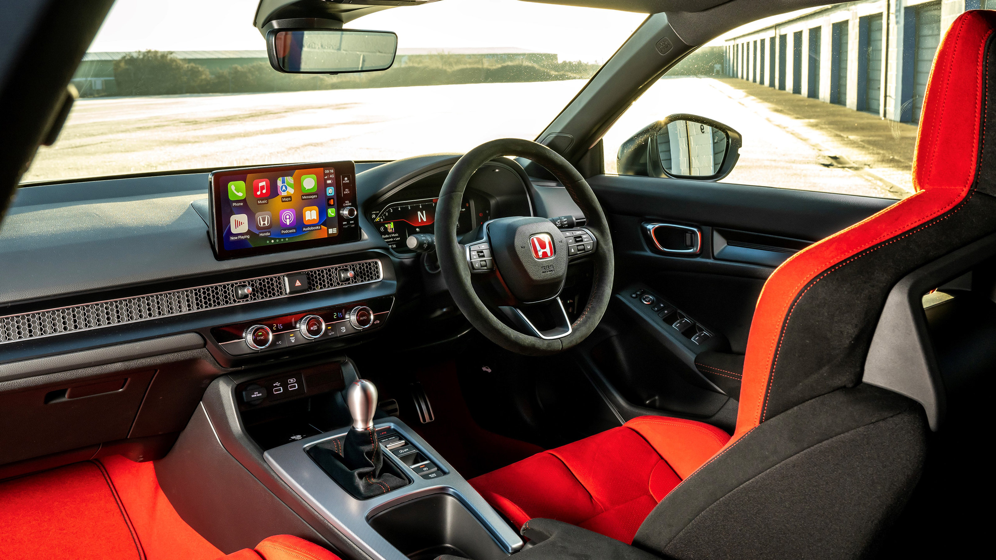 Honda Civic Type R – interior