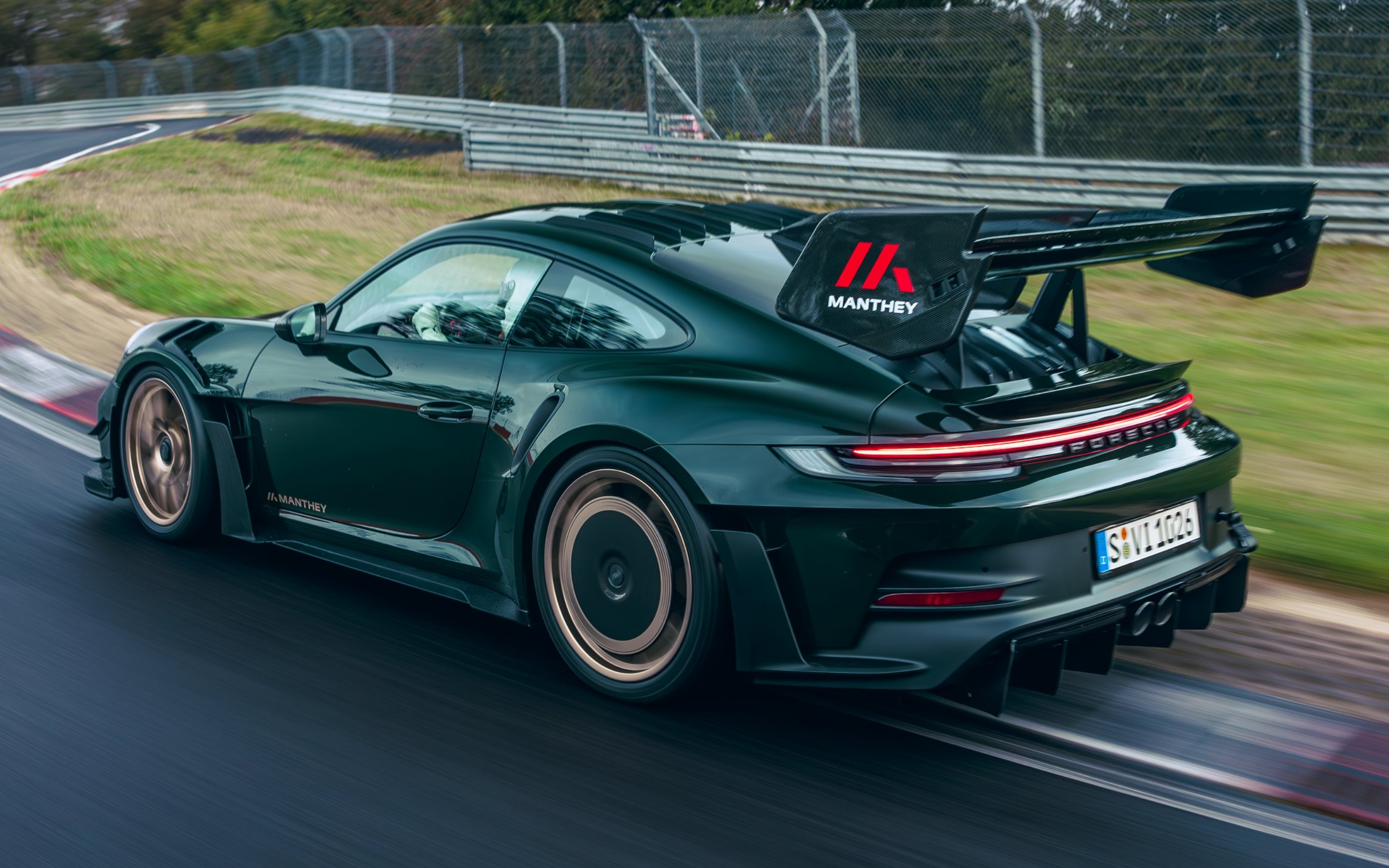 Porsche 911 GT3 RS Manthey Kit rear
