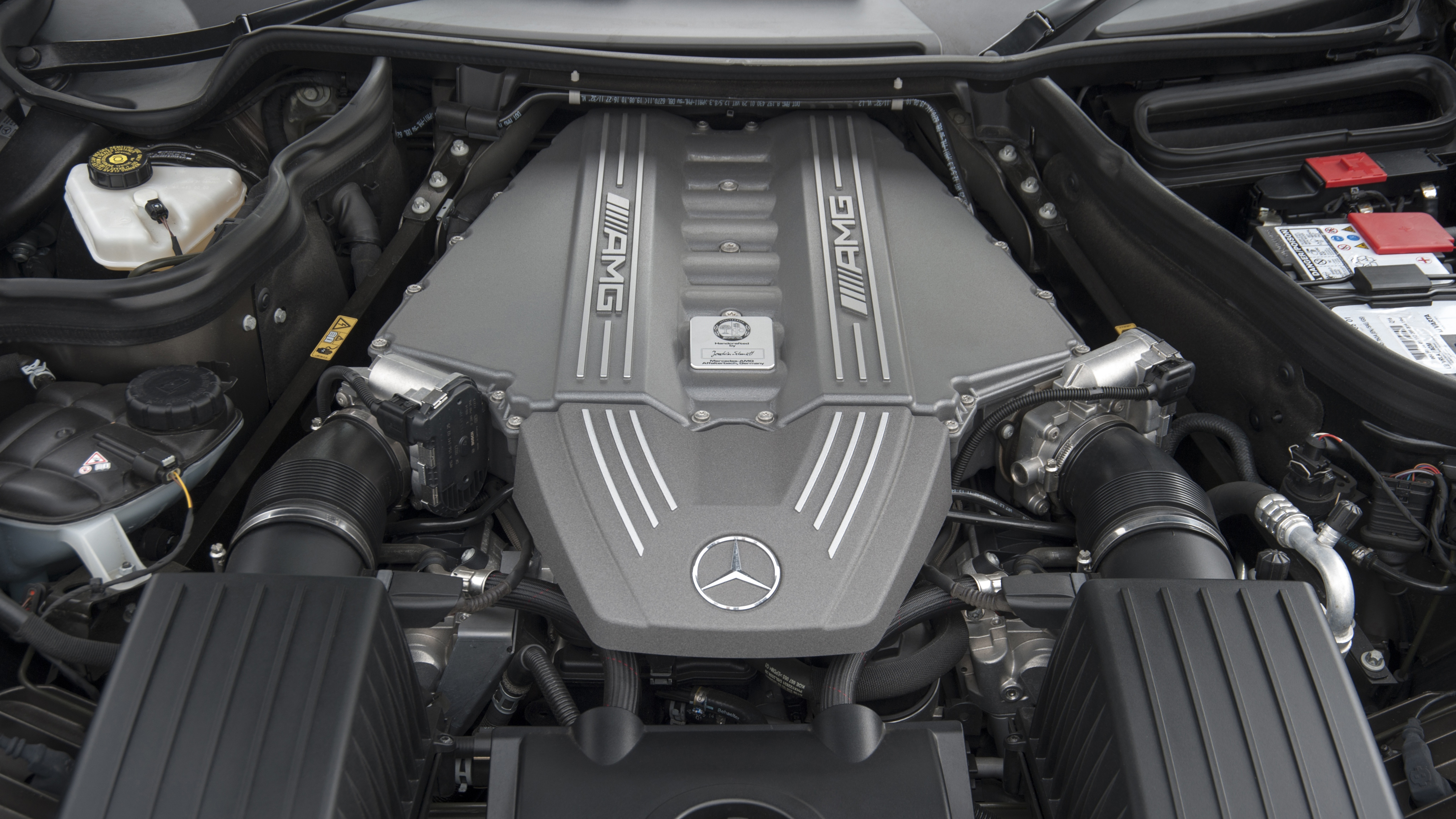 Mercedes-Benz SLS AMG