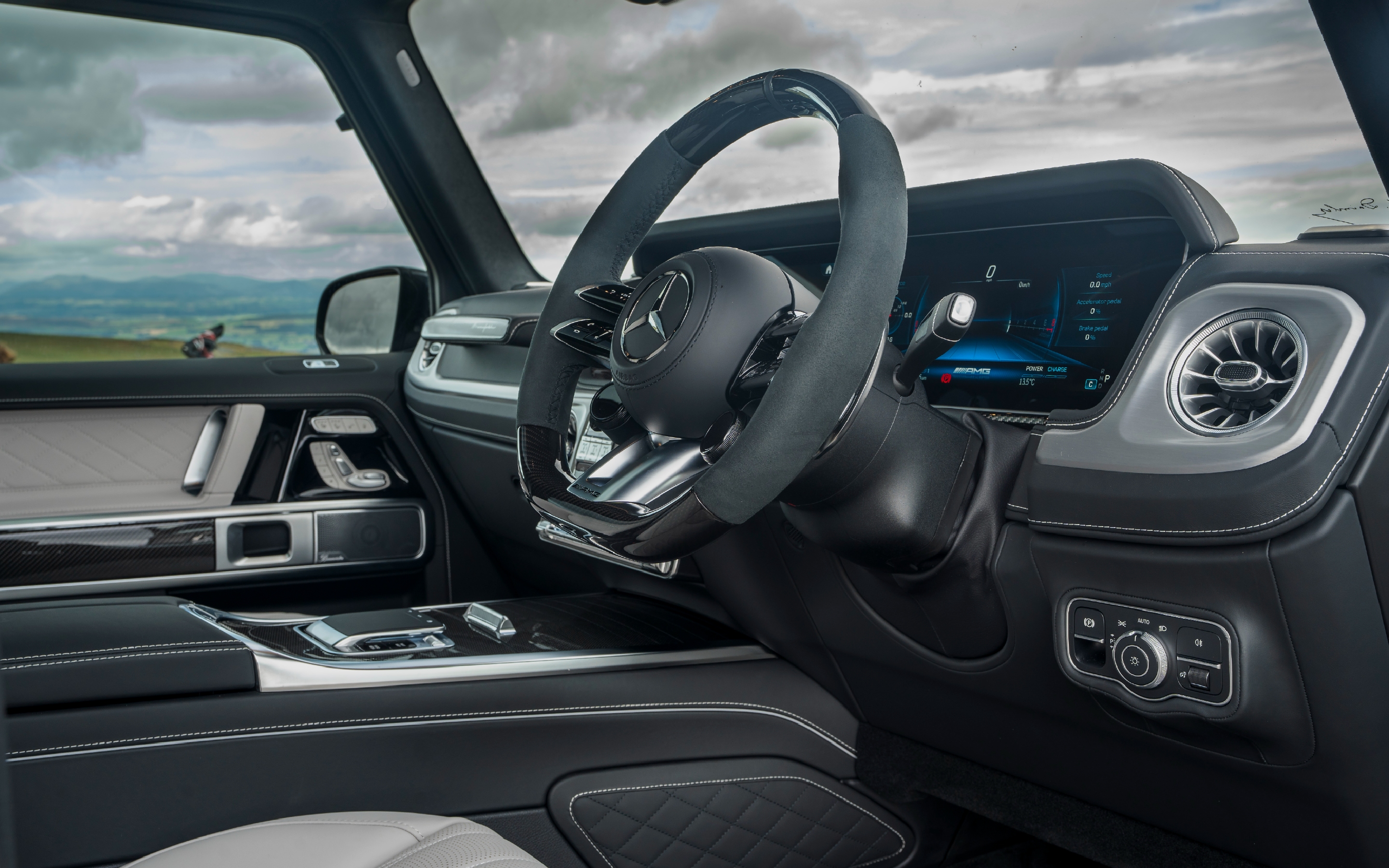 Mercedes-AMG G63 interior