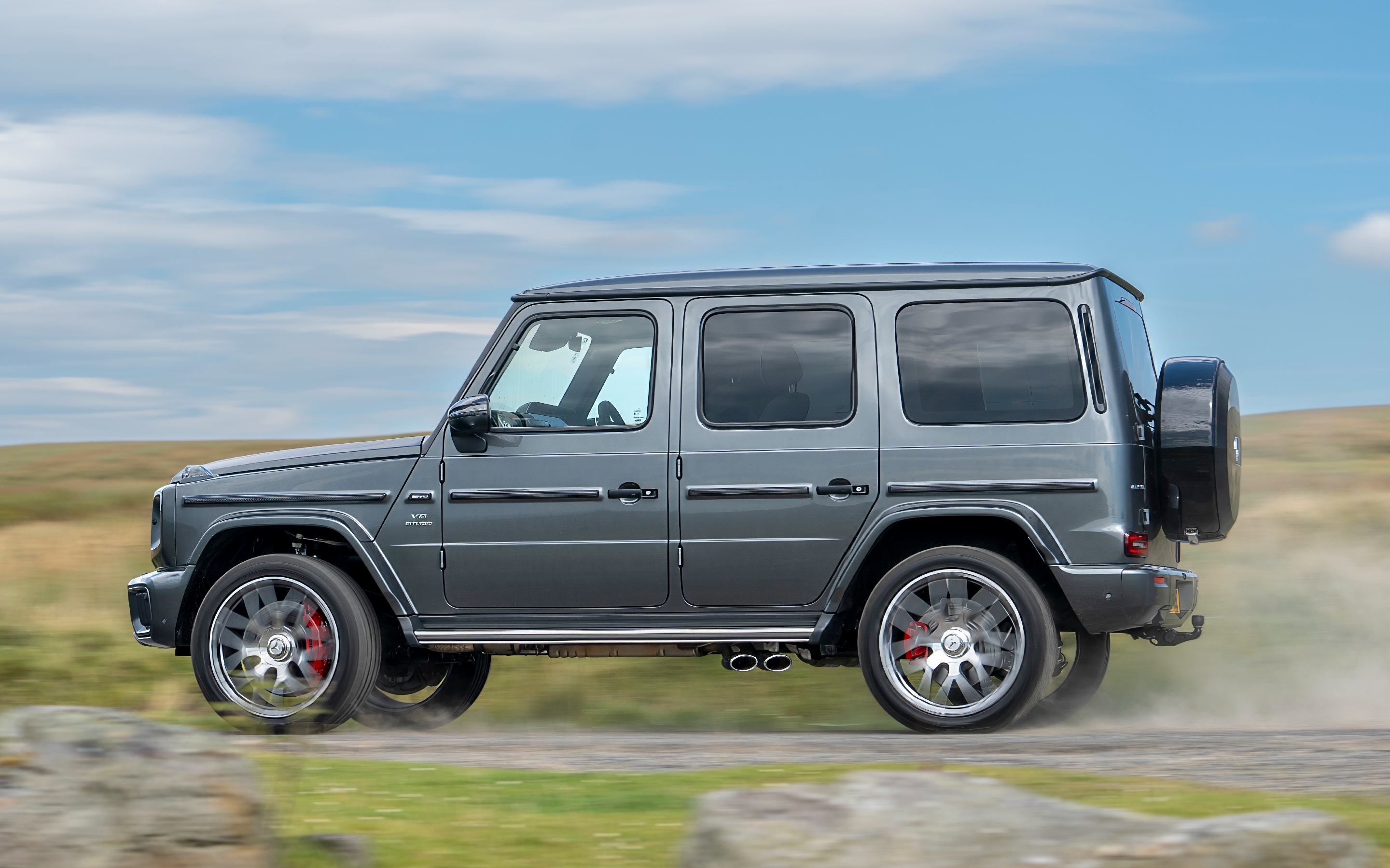 Mercedes-AMG G63 side