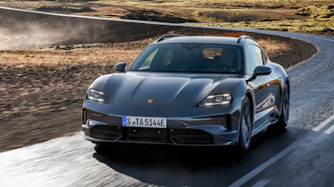Porsche Taycan GTS – front