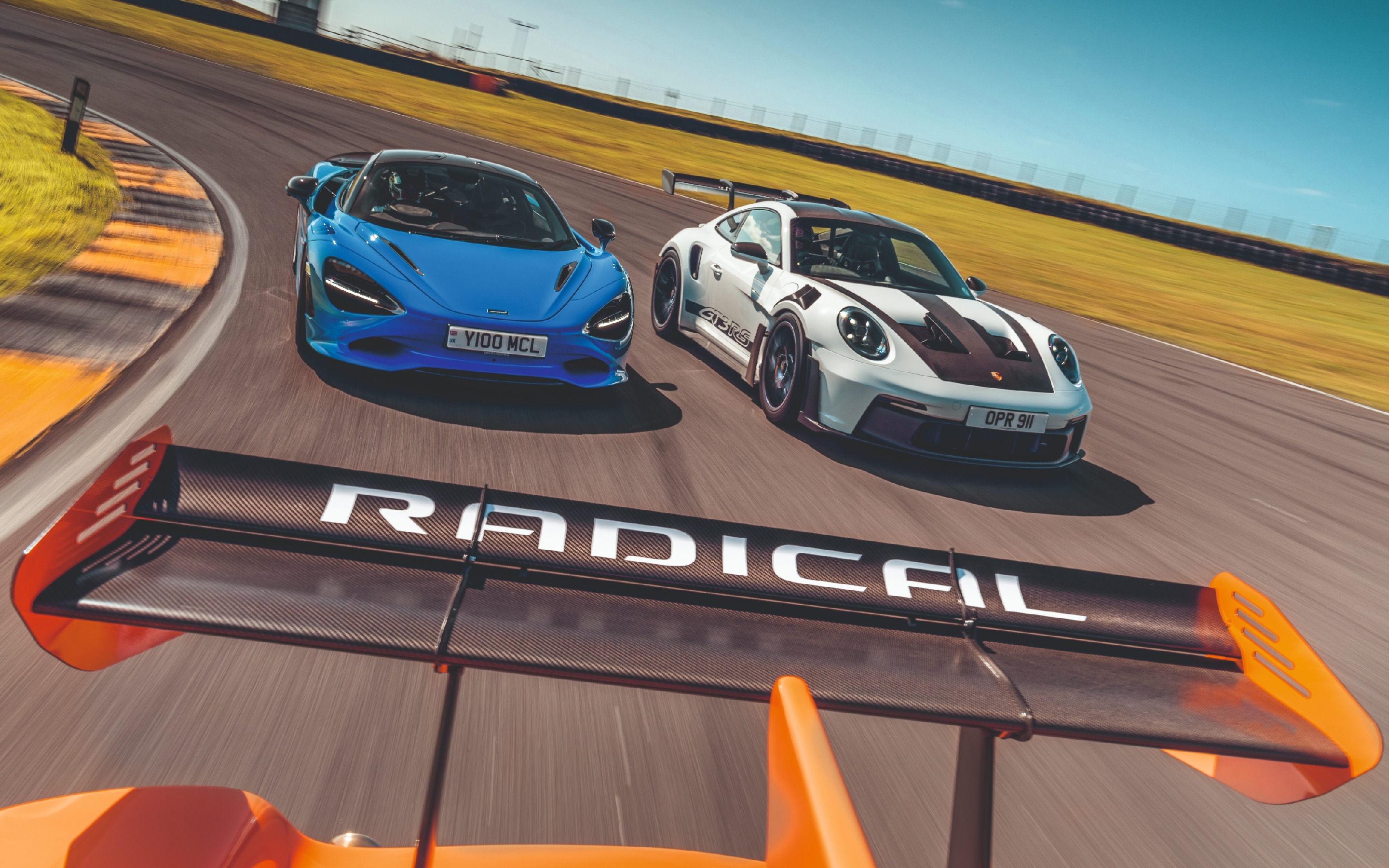 McLaren v Porsche v Radical