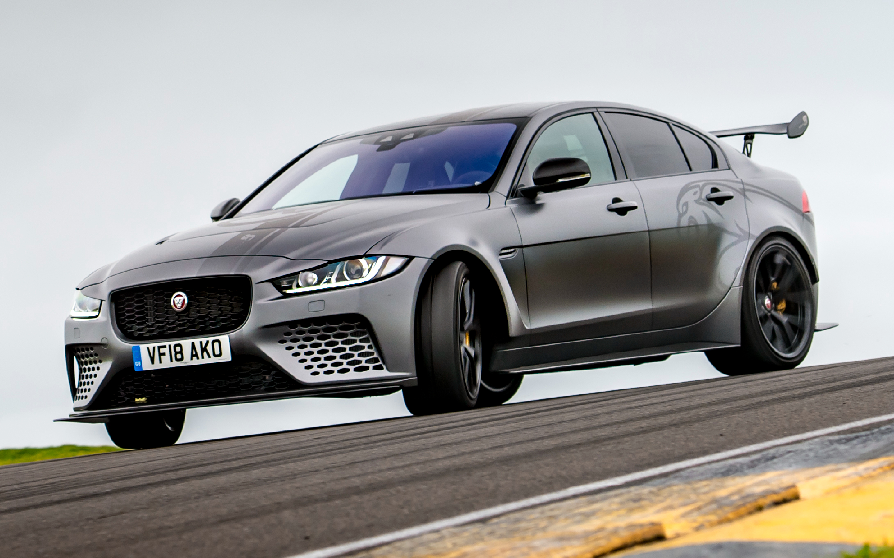 Best Jaguars – XE SV Project 8