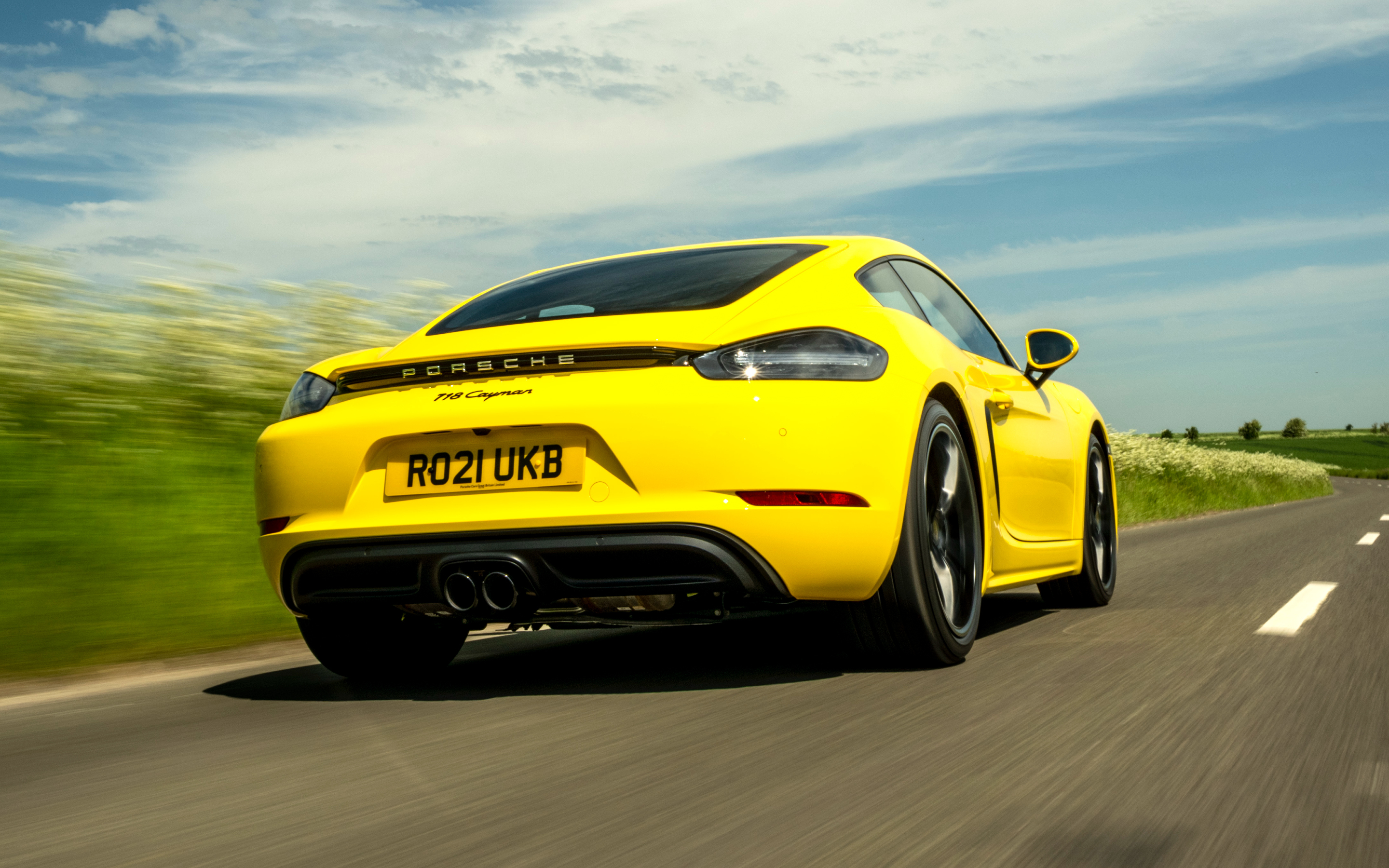 Porsche Cayman review rear