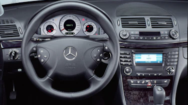 W211 Mercedes-Benz E55 AMG