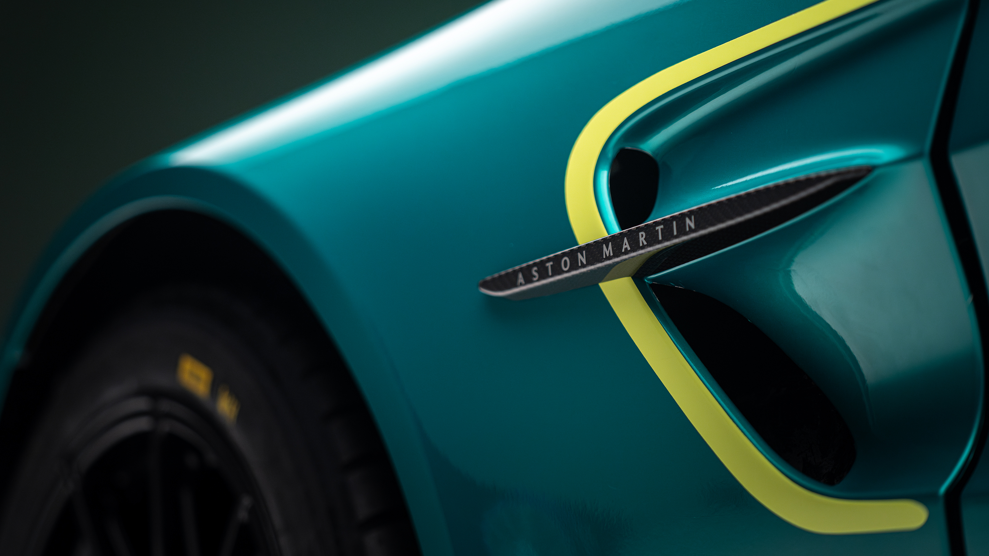 Aston Martin Vantage GT4 – vent
