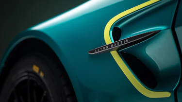 Aston Martin Vantage GT4 – vent