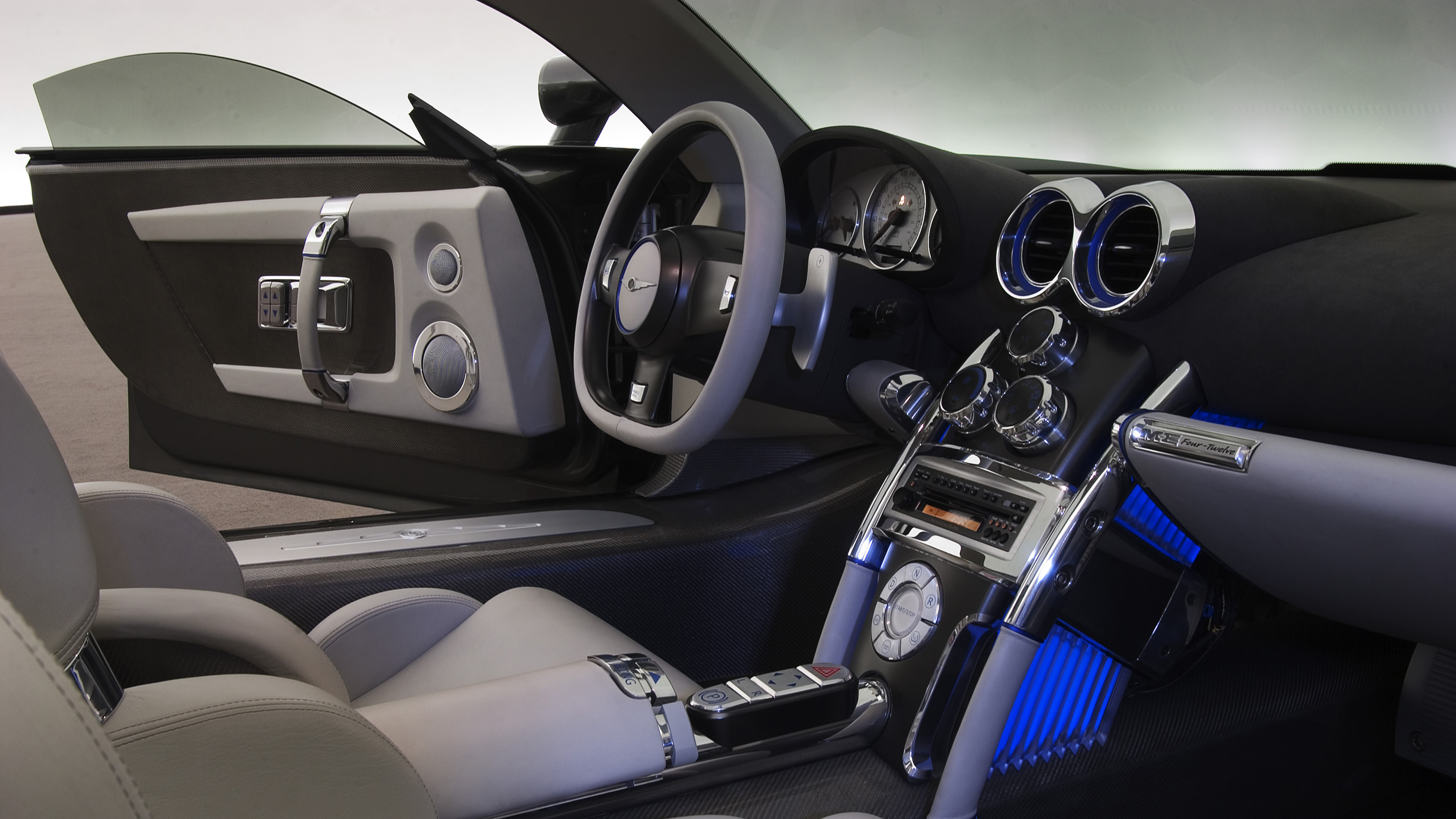 Chrysler ME Four-Twelve – interior