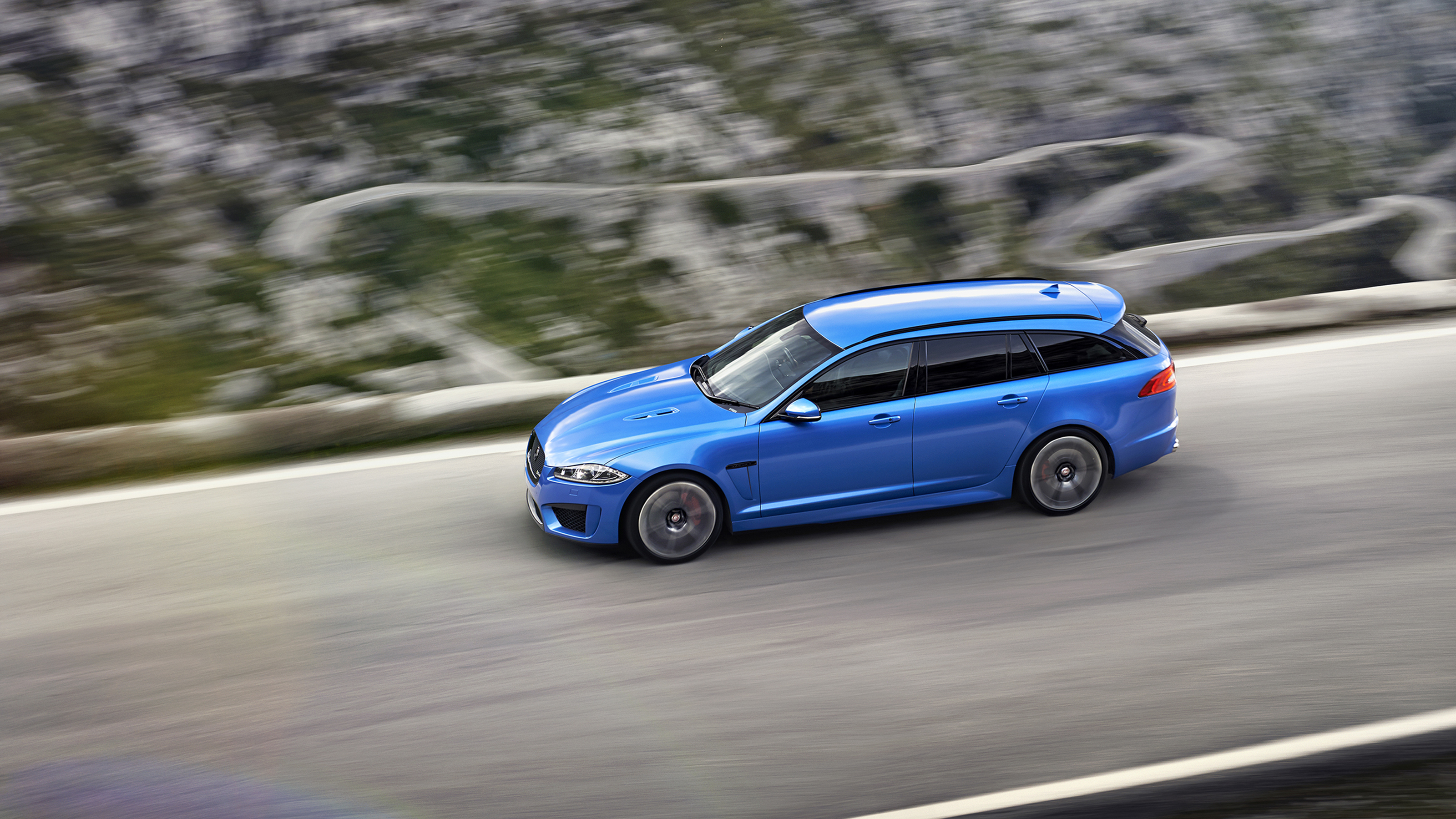 Jaguar XFR-S Sportbrake