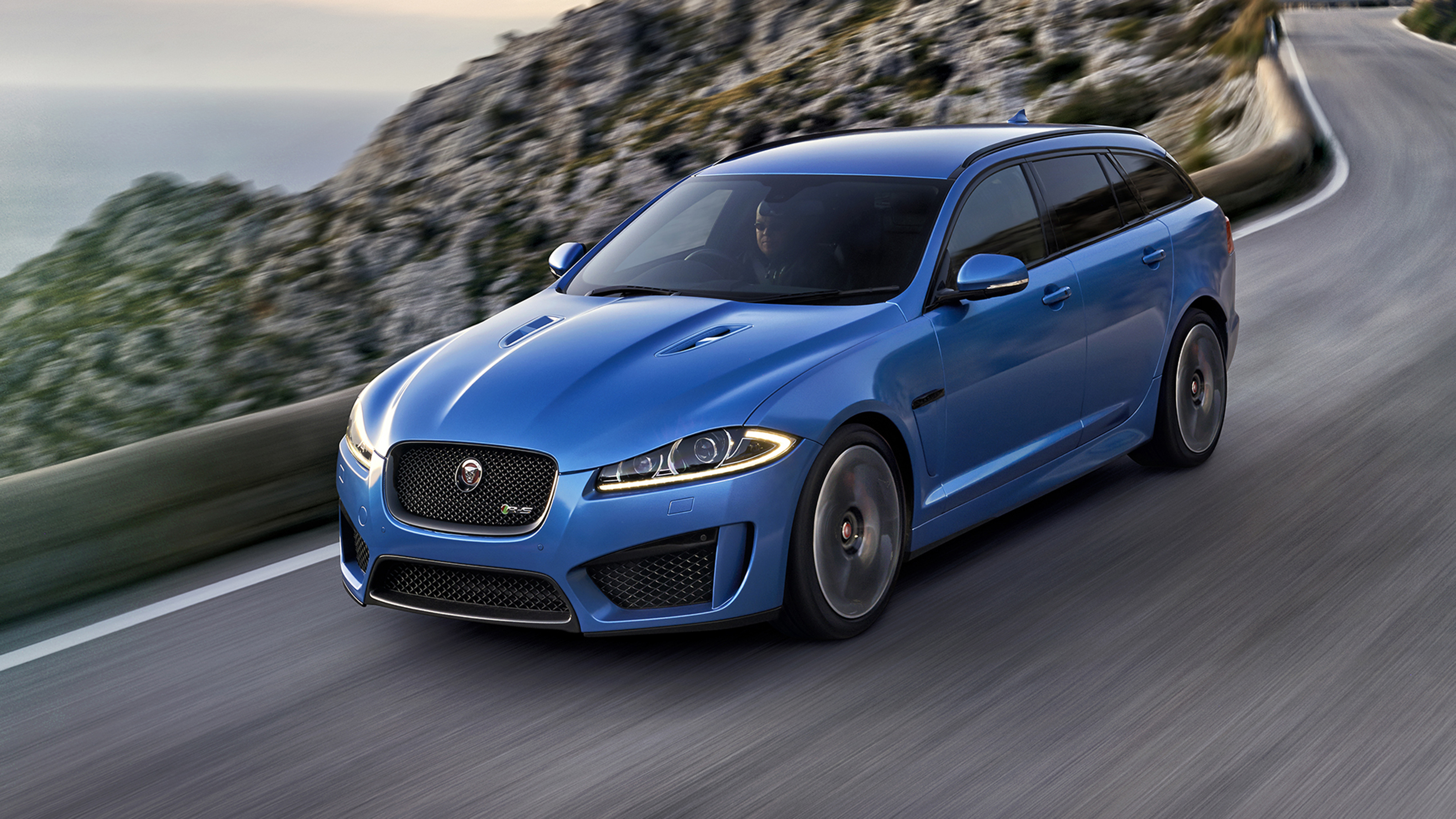 Jaguar XFR-S Sportbrake