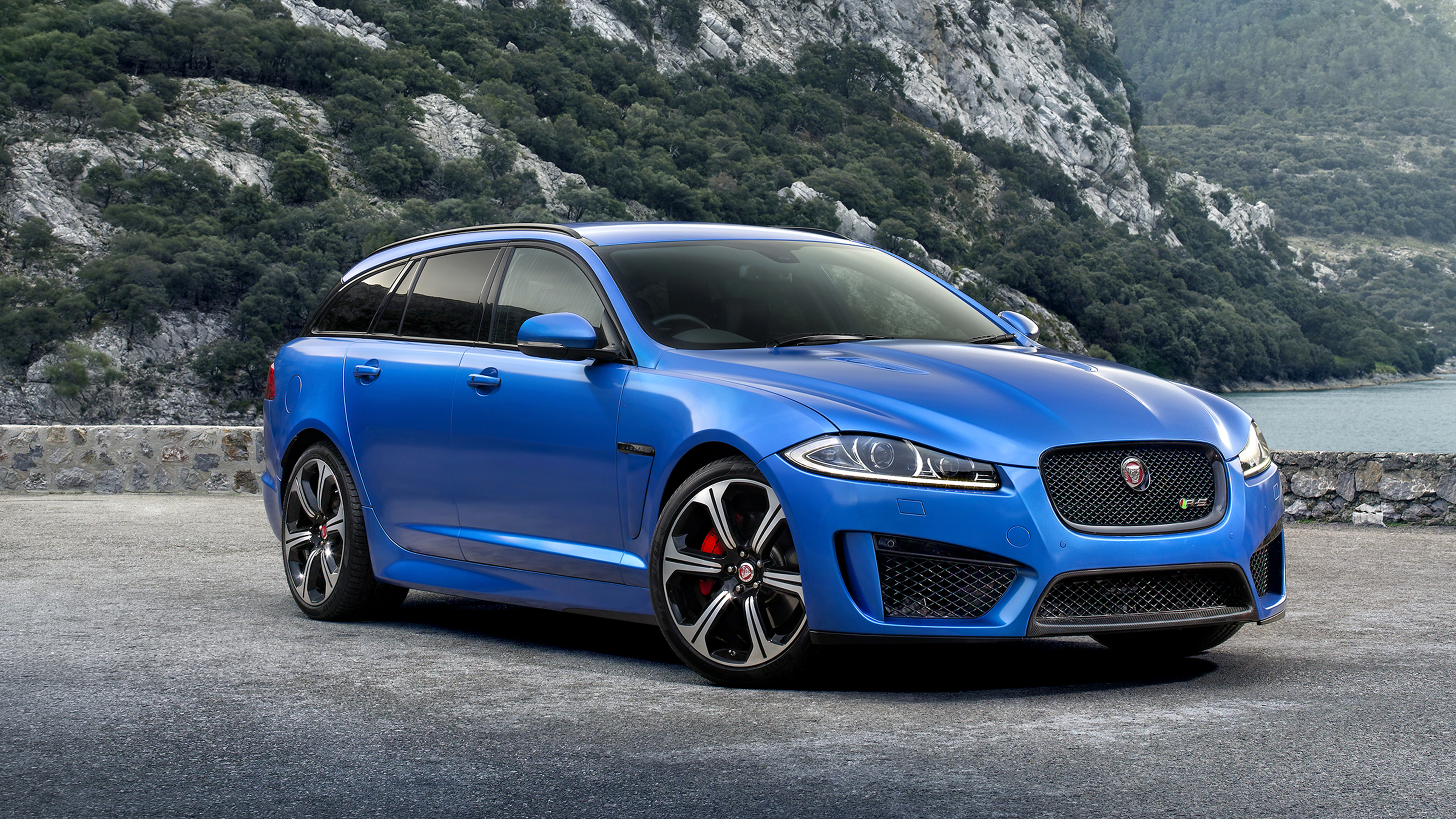 Jaguar XFR-S Sportbrake