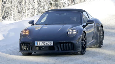 Porsche 911 (992.2) Targa – front