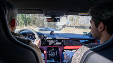 Porsche Taycan – driving shot