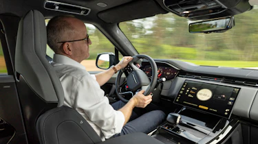 Range Rover Sport SV – interior