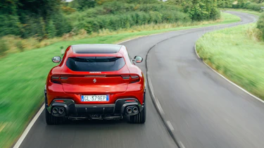Aston Martin DBX707 v Ferrari Purosangue